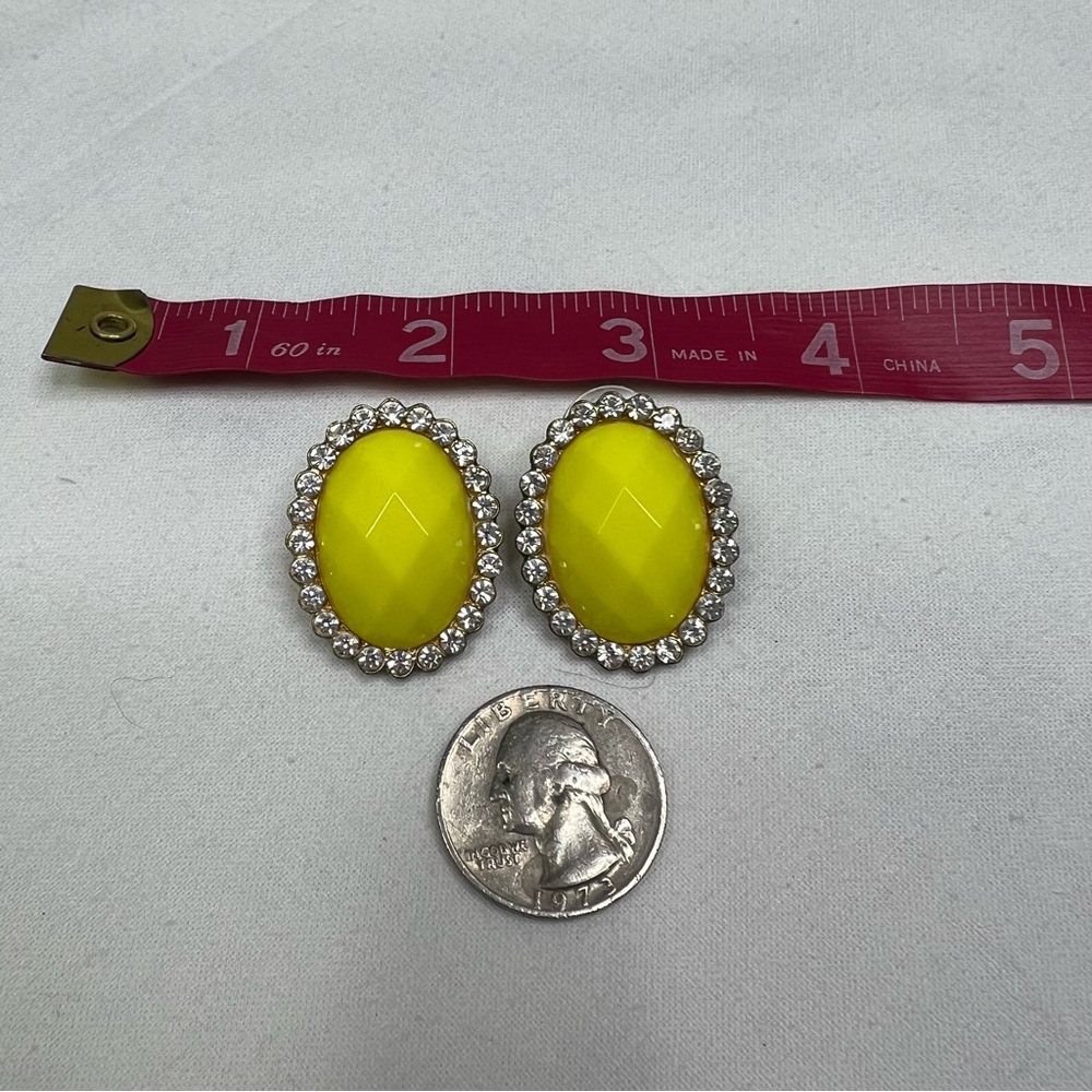PLUNDER Yellow Oval Rhinestone Statement Stud Earrings - Picture 6 of 8